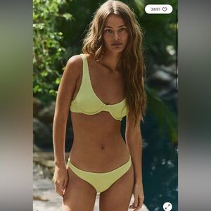 Rhythm. Bikini Set - Size M/L